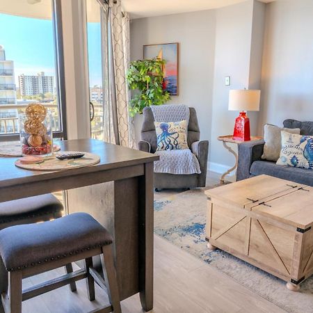 Ocean View Double Suite! Sleeps 4 Meridian Plaza 705 Myrtle Beach Exteriör bild