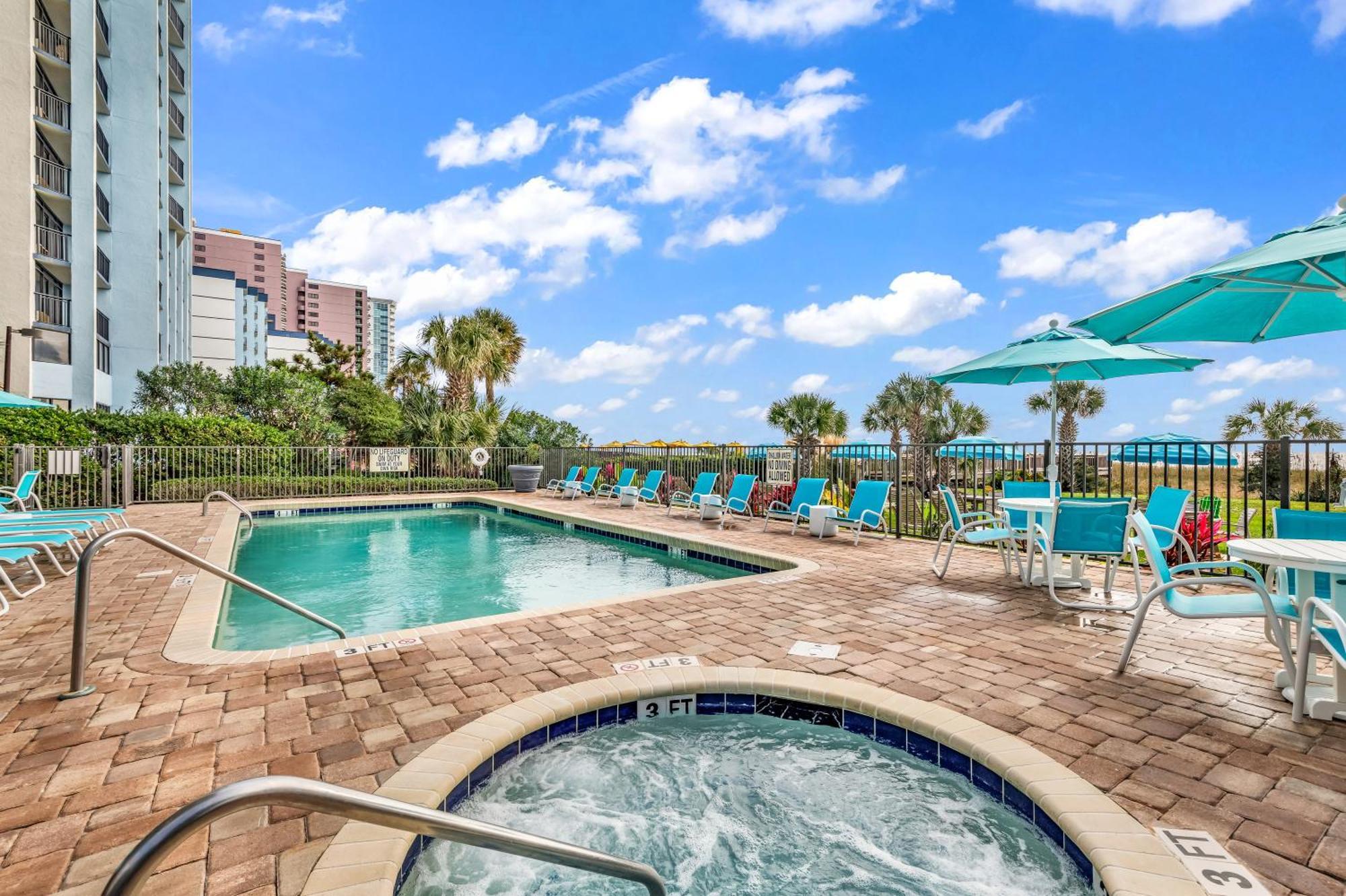Ocean View Double Suite! Sleeps 4 Meridian Plaza 705 Myrtle Beach Exteriör bild