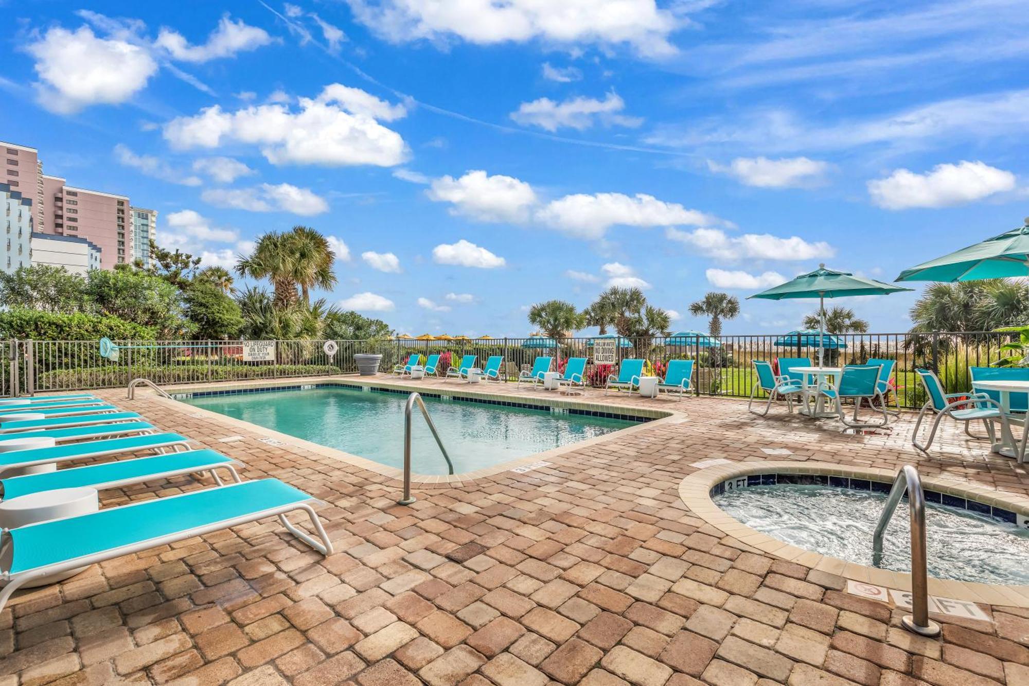 Ocean View Double Suite! Sleeps 4 Meridian Plaza 705 Myrtle Beach Exteriör bild