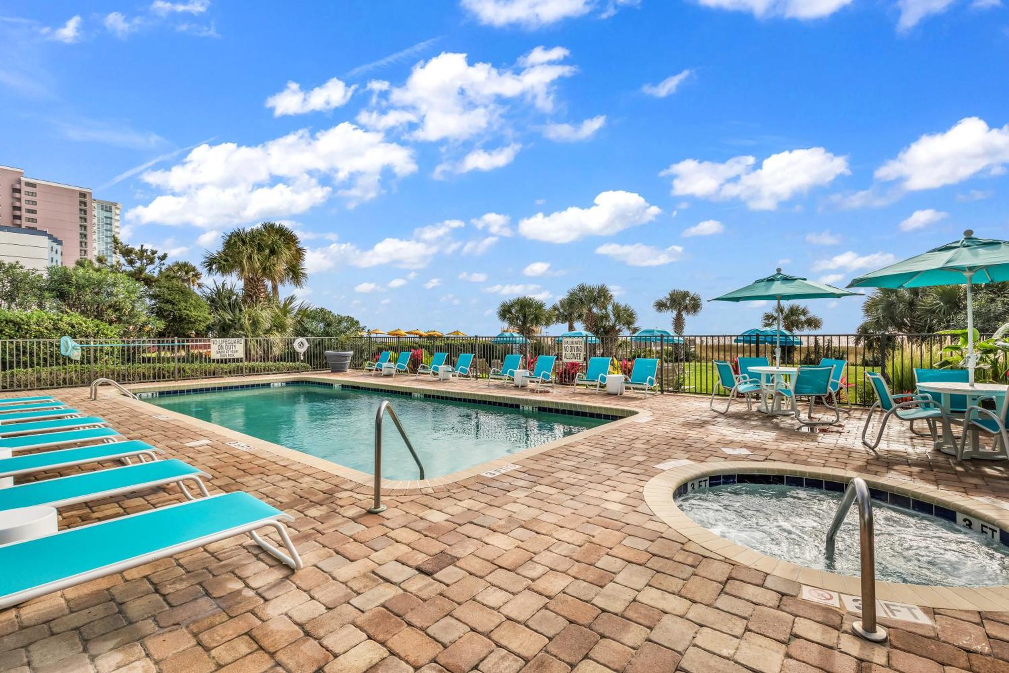 Ocean View Double Suite! Sleeps 4 Meridian Plaza 705 Myrtle Beach Exteriör bild